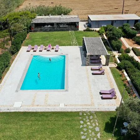 Holiday home Sunray Paros Seafront With Jaccuzzi Next To Kite Sports *